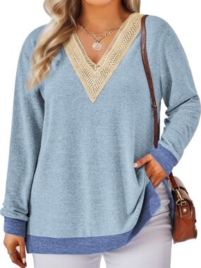 NWT Light Blue V-Neck Crochet-Trim Tunic Lagenlook Boho Soft